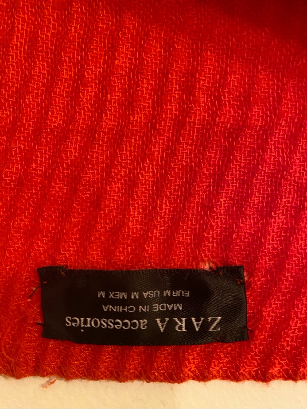 ZARA Accessories Oversized Red Textured Lightweight Scarf Wrap - Picture 6 of 11